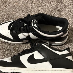Nike Classic Black and White Low-Tops